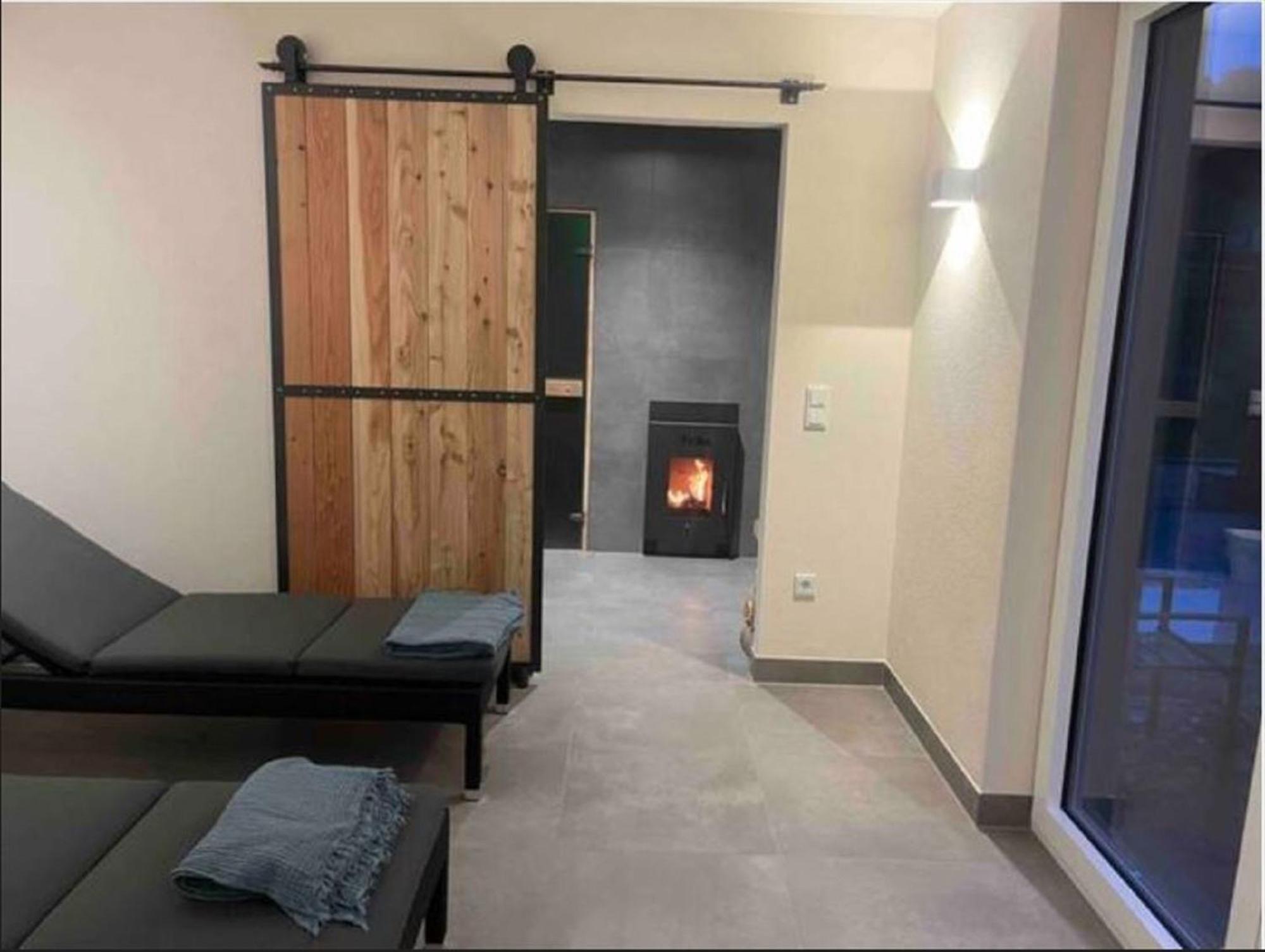 Feriendomizil Im Saarschleifenland Apartment Метлах Екстериор снимка