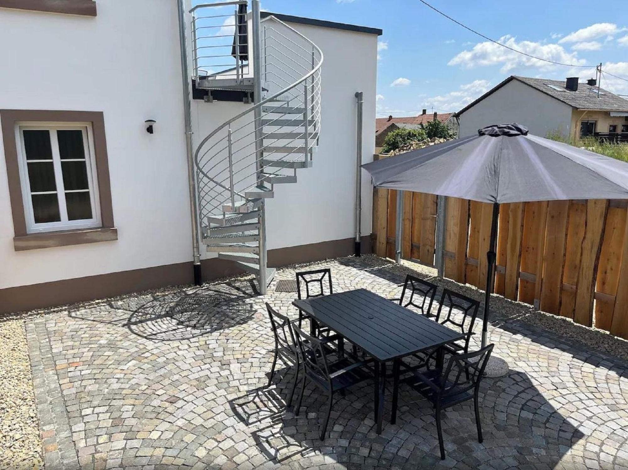 Feriendomizil Im Saarschleifenland Apartment Метлах Екстериор снимка